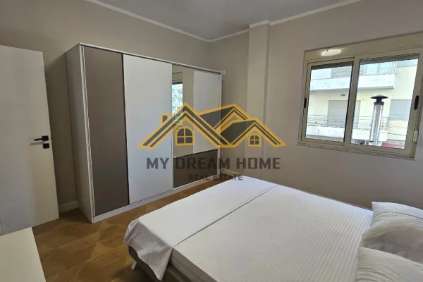 Shtepi ne shitje Apartament ne Durres, 1+1, Mobilimi E mobiluar, Pagesa 105,000  Euro.