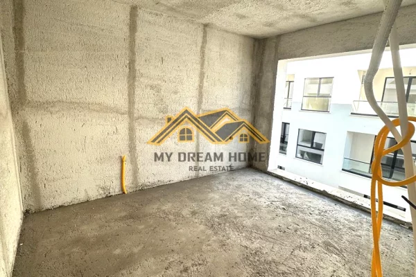 Shtepi ne shitje Apartament ne Durres, 2+1, Mobilimi Bosh, pa mobiluar, Pagesa 116,200  Euro.