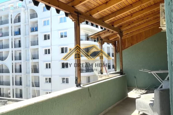 Shtepi ne shitje Apartament ne Durres, 2+1, Mobilimi E mobiluar, Pagesa 90,000  Euro.