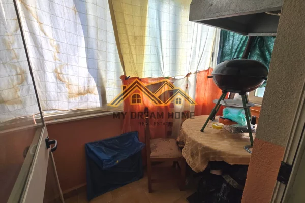 Shtepi ne shitje Apartament ne Durres, 1+1, Mobilimi E mobiluar, Pagesa 95,000  Euro.