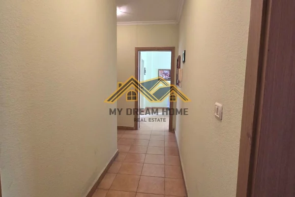 Shtepi ne shitje Apartament ne Durres, 1+1, Mobilimi E mobiluar, Pagesa 95,000  Euro.
