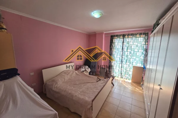 Shtepi ne shitje Apartament ne Durres, 1+1, Mobilimi E mobiluar, Pagesa 95,000  Euro.