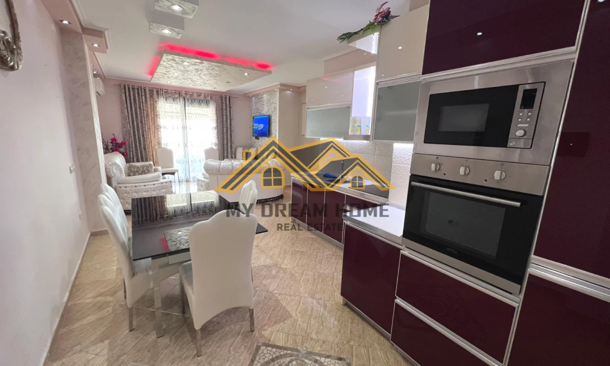 Shtepi me qera Apartament ne Durres, 2+1, Mobilimi E mobiluar, Pagesa 500  Euro.