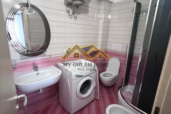 Shtepi me qera Apartament ne Durres, 2+1, Mobilimi E mobiluar, Pagesa 500  Euro.