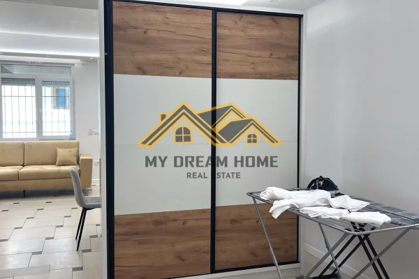 Shtepi me qera Apartament ne Durres, 1+1, Mobilimi E mobiluar, Pagesa 450  Euro.