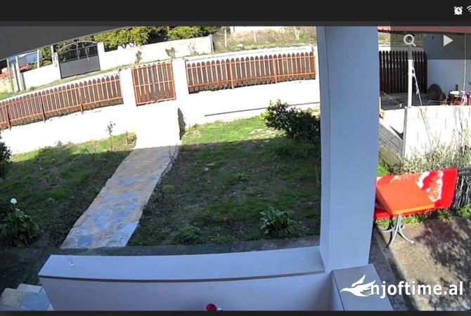 Shtepi ne shitje Shtepi Private ne Berat, 3+1, Mobilimi E mobiluar, Pagesa 160,000  Euro.