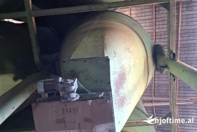 Working Tools in Tirana - 10,000 Leke