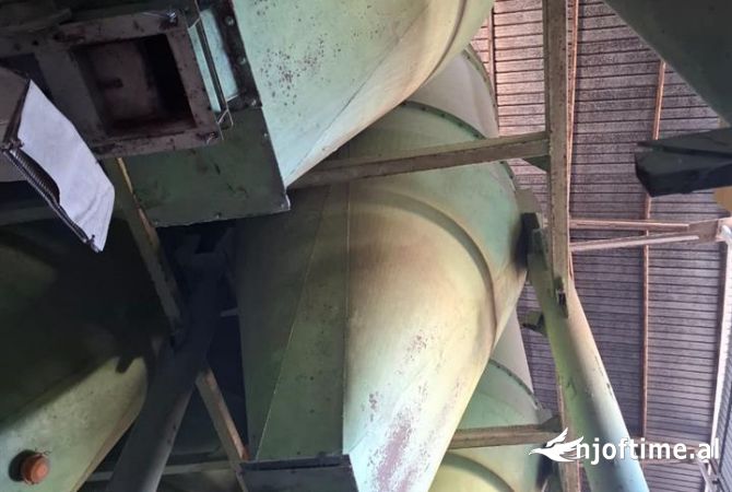 Working Tools in Tirana - 10,000 Leke