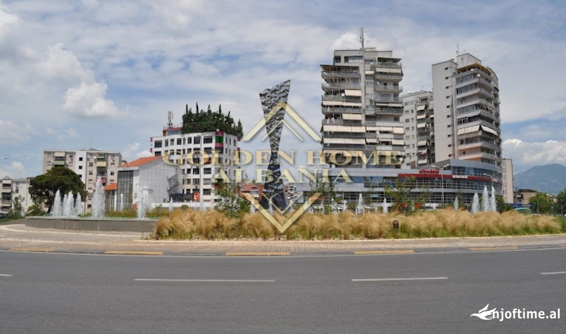 SHITET AMBIENT BIZNESI TEK ZOGU I ZI