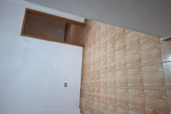 Shtepi me qera 1+1 ne Tirane - 22,000 Leke