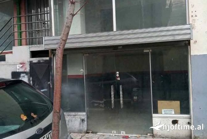 Business Property in Sale 1+1 in Tirana - 95,000 Euro