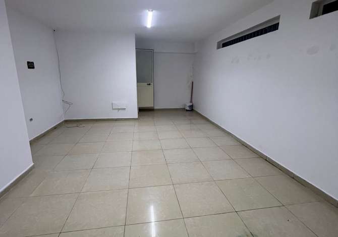 Business Property in Sale 1+1 in Tirana - 90,000 Euro