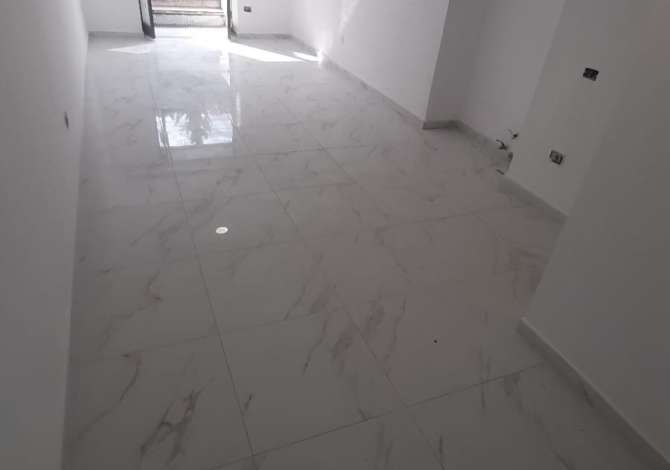 Ambient biznesi me qera 1+1 ne Tirane - 450 Euro