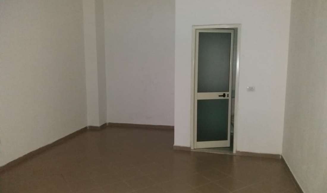 SHITET ambient biznesi, 26m2, Yzberisht 