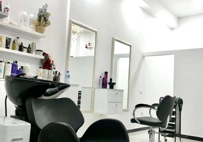 Business Property for Rent 1+1 in Tirana - 22,000 Leke