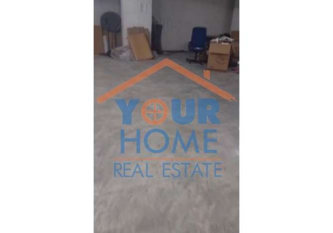 Ambient biznesi me qera 4+1 ne Tirane - 2,250 Euro