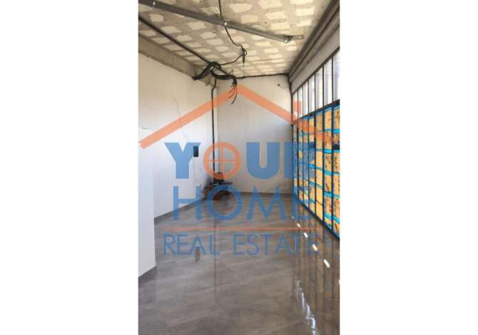 Jepet me qera Ambienti për biznes, Adresa: Tirana e Re, Çmimi: 600 € 