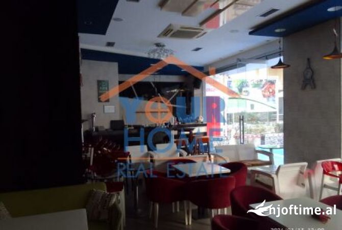 Ambient biznesi ne shitje 2+1 ne Lezhe - 150,000 Euro