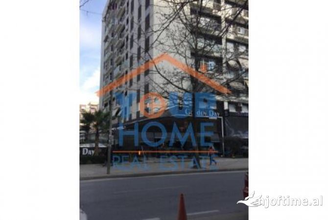 Business Property in Sale 4+1 in Tirana - 20,000 Euro
