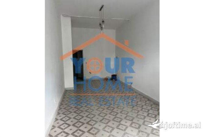 Shitet Dyqani, Adresa: Don Bosko, Cmimi: 40.000 euro i diskutueshem