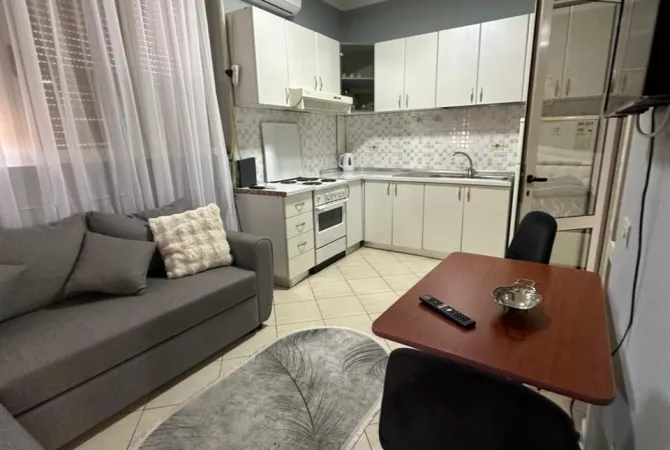 Casa in affitto 1+1 a Tirana - 50,000 Leke