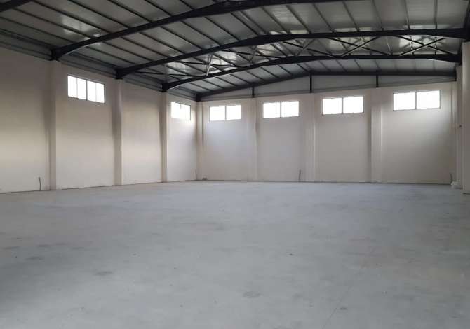 Ambient biznesi me qera 4+1 ne Tirane - 2,500 Euro