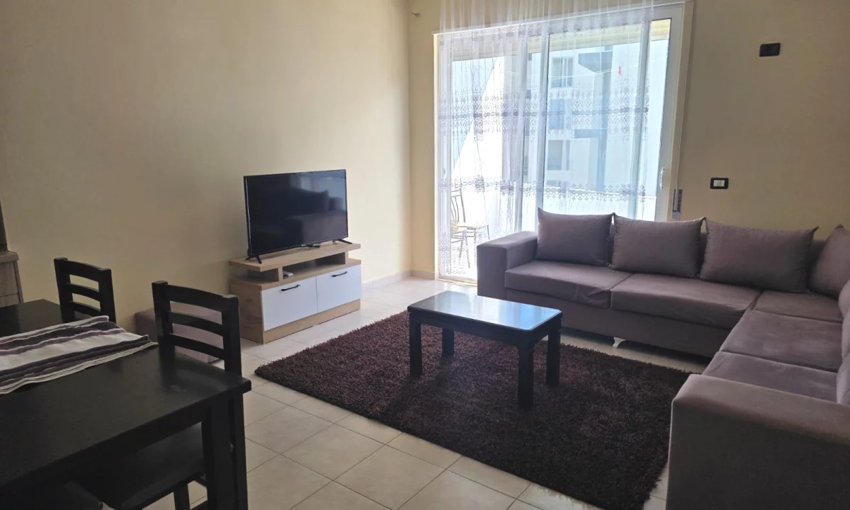 Shtepi me qera Apartament ne Tirane, 1+1, Mobilimi E mobiluar, Pagesa 40,000  Leke.