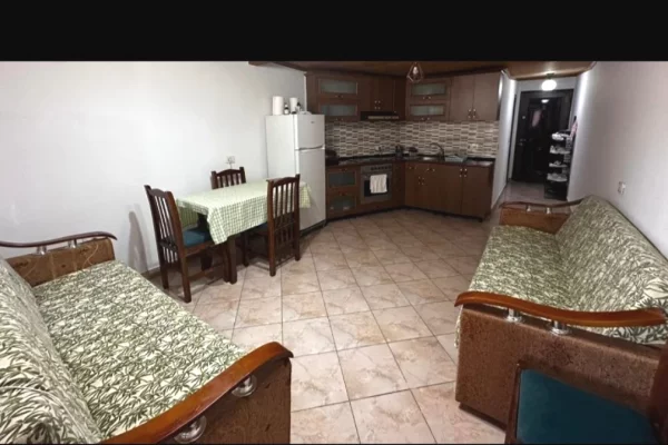 Don Bosko jepet me qera apartament 1+1. 420 mij leke