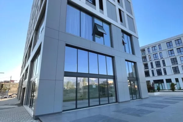 Ambient biznesi me qera 1+1 ne Tirane - 1,500 Euro