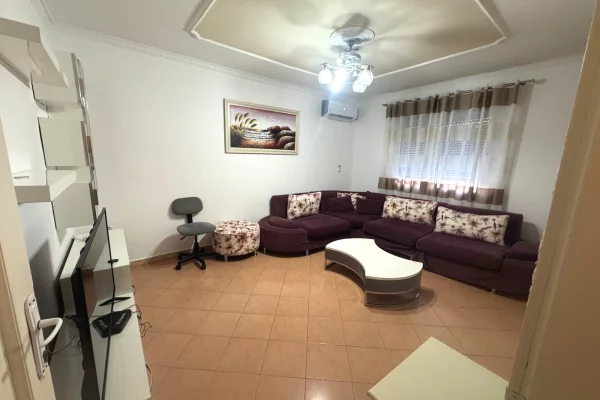 Jepet me qera apartament 2+1. Spitali Nene Tereza 