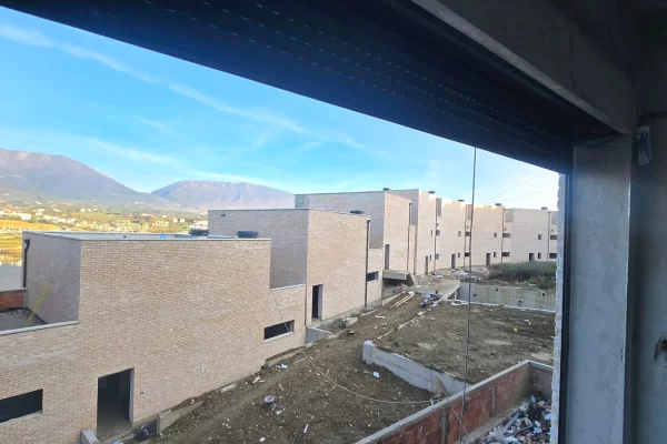 Shtepi ne shitje 3+1 ne Tirane - 190,000 Euro