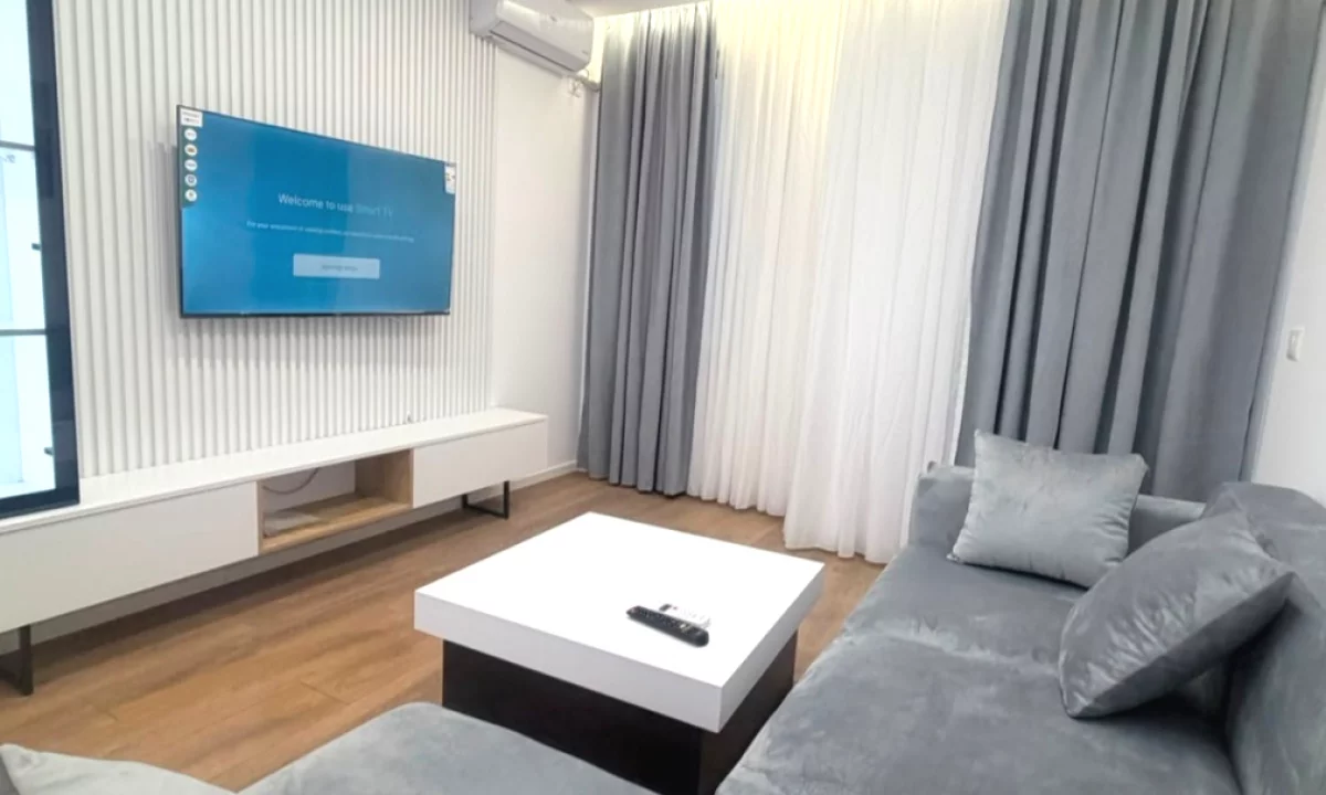 Shtepi me qera Apartament ne Tirane, 1+1, Mobilimi E mobiluar, Pagesa 700  Euro.