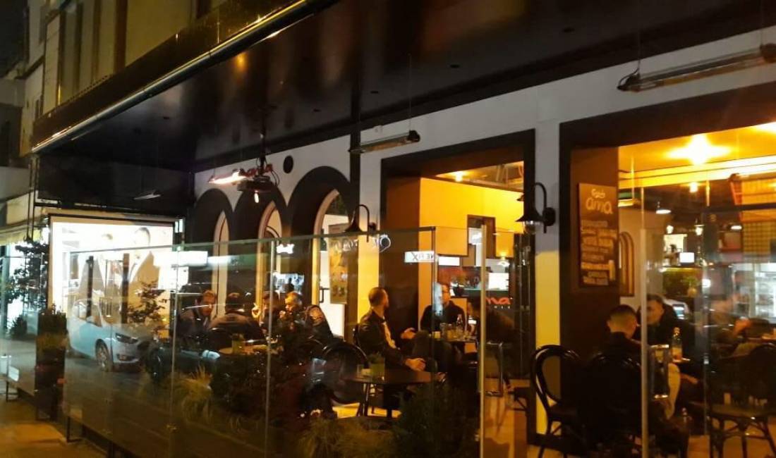 Shitet ambjent biznesi,Bllok , rruga Vaso Pasha, cmimi: 500,000Euro i diskutueshem 