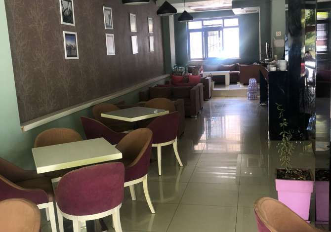 Jepet me qera ambient per biznes ne Kombinat,Cmimi per qera : 800 euro