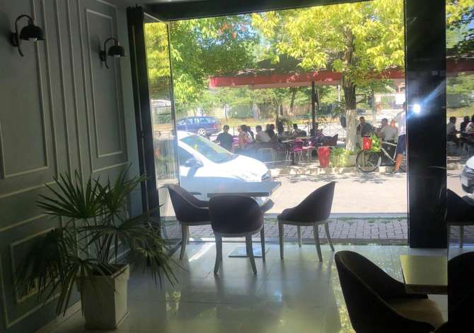 Jepet me qera ambient per biznes ne Kombinat,Cmimi per qera : 800 euro