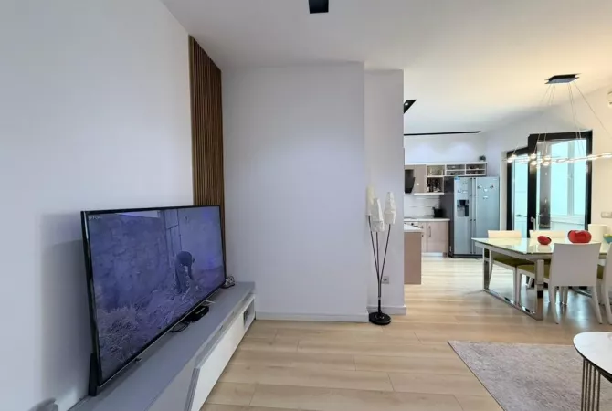 Shtepi ne shitje Apartament ne Tirane, 3+1, Mobilimi E mobiluar, Pagesa 250,000  Euro.