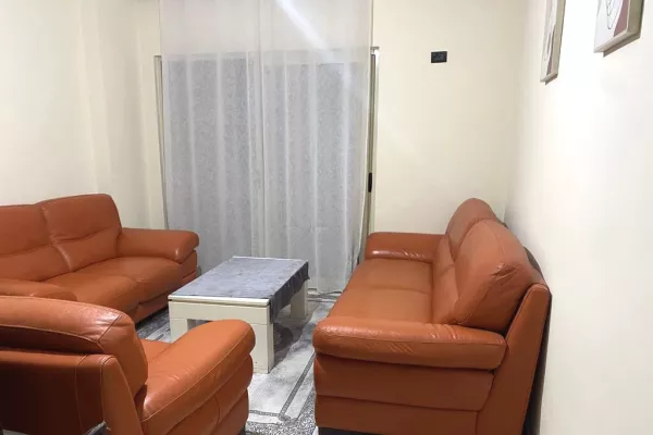Apartament 1+1 Me Qira ne Fresk
