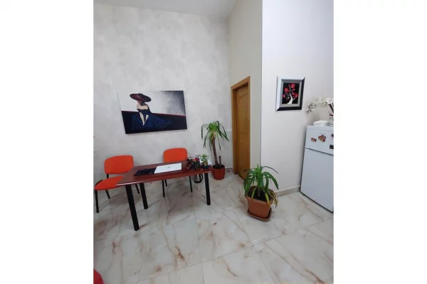 Business Property in Sale 1+1 in Tirana - 128,000 Euro