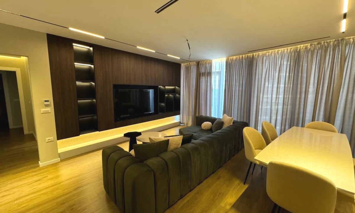 Shtepi ne shitje Apartament ne Tirane, 2+1, Mobilimi E mobiluar, Pagesa 600,000  Euro.