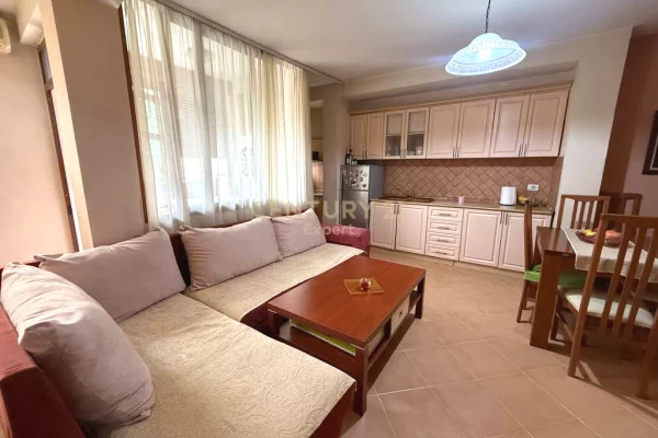 Shtepi ne shitje Apartament ne Tirane, 2+1, Mobilimi E mobiluar, Pagesa 159,000  Euro.