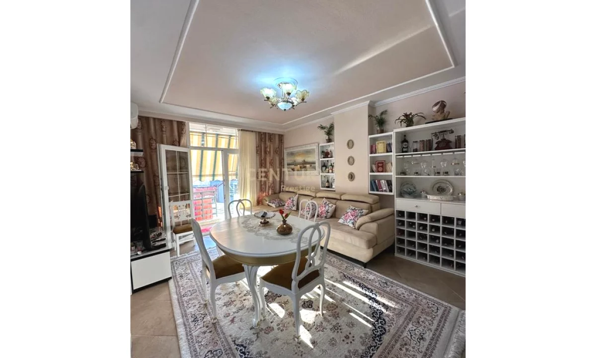 Shtepi ne shitje Apartament ne Tirane, 2+1, Mobilimi E mobiluar, Pagesa 250,000  Euro.