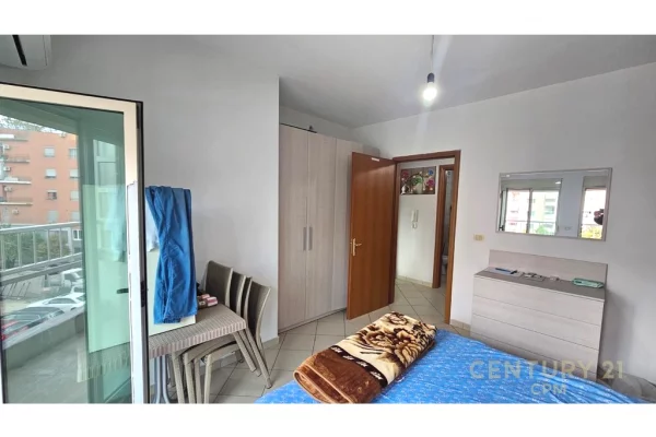 Shtepi ne shitje Apartament ne Tirane, 1+1, Mobilimi E mobiluar, Pagesa 120,000  Euro.
