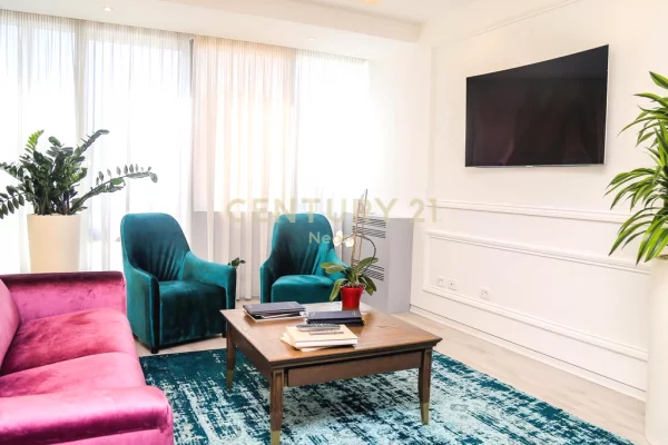 JEPET PER QIRA, ZYRE E INVESTUAR NE DETAJ, TEK STADIUMI DINAMO