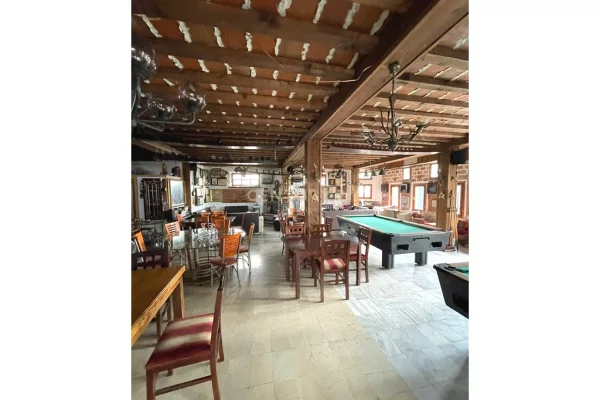 Business Property for Rent 2+1 in Tirana - 2,500 Euro