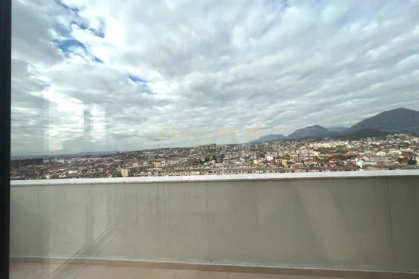 Shtepi ne shitje Apartament ne Tirane, 1+1, Mobilimi Bosh, pa mobiluar, Pagesa 145,000  Euro.