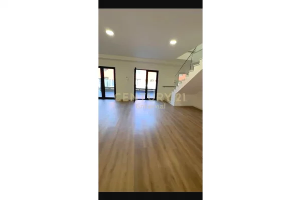 DUBLEX PER QERA GARDEN BUILDING