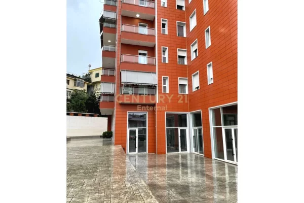 Shtepi ne shitje Apartament ne Tirane, 1+1, Mobilimi E mobiluar, Pagesa 297,000  Euro.