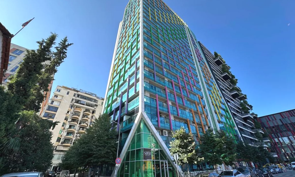 Zyre me qera tek Ambasador 3