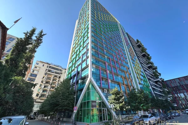 Zyre me qera tek Ambasador 3