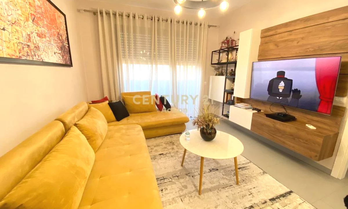 Shtepi me qera Apartament ne Tirane, 1+1, Mobilimi E mobiluar, Pagesa 900  Euro.